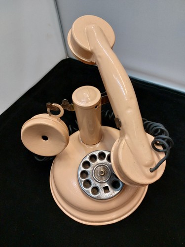 Antikes kindertelefon 1940 - antikes, um
